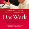 Joseph Ratzinger schrieb bereits bevor er Papst Benedikt XVI wurde Beiträge zu einer Vielzahl an Themen. Hier sind nun seine Veröffentlichungen bis zur Papstwahl zusammengefasst und durch seinen Schülerkreis mit Quellen versehen.